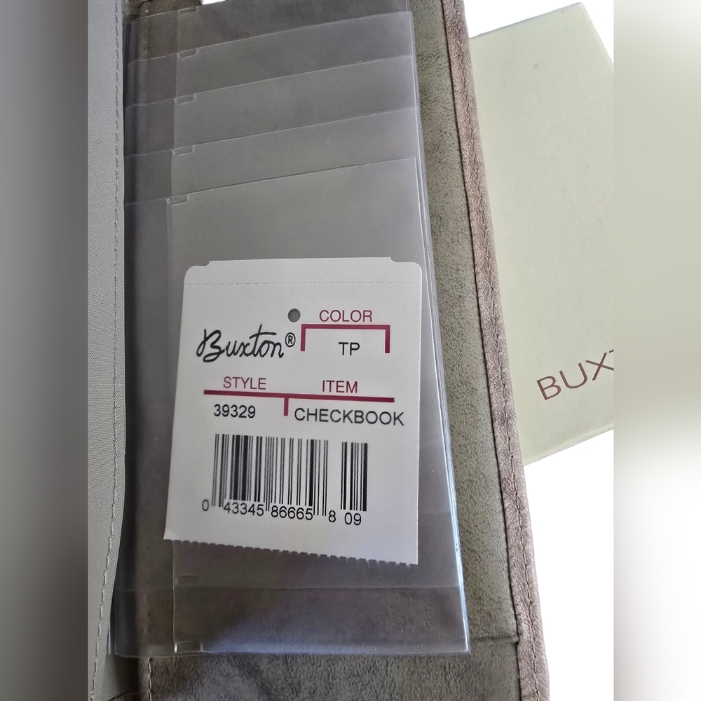 NIB Buxton Leather Checkbook Wallet Taupe - Picture 9 of 12